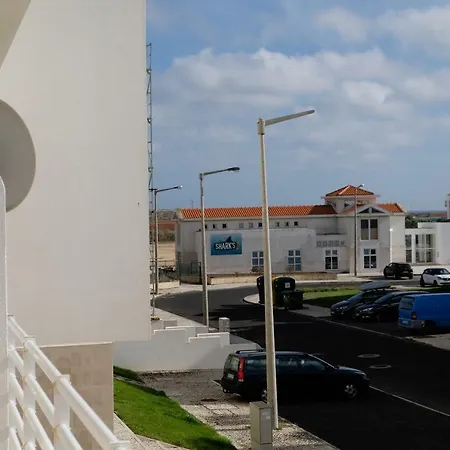Apartment Apartamento Na Praia De Baleal *
