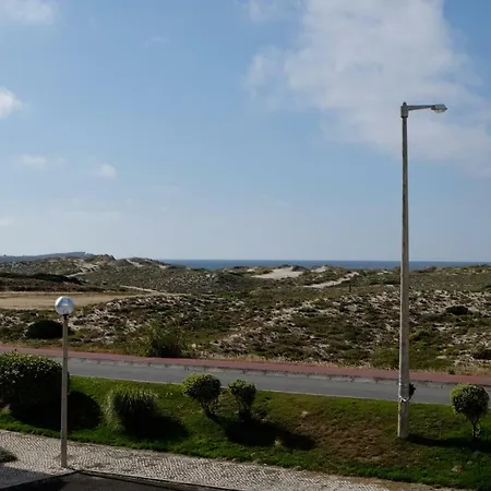 Apartamento Na Praia De Baleal Peniche